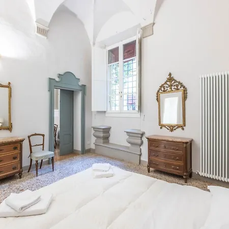 Caruso, By Short Holidays Bologna